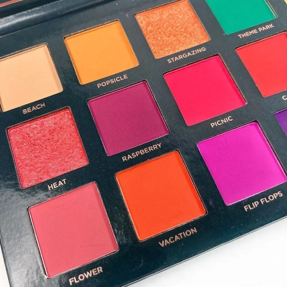 New Ace Beauté Nostalgia Eye Palette
